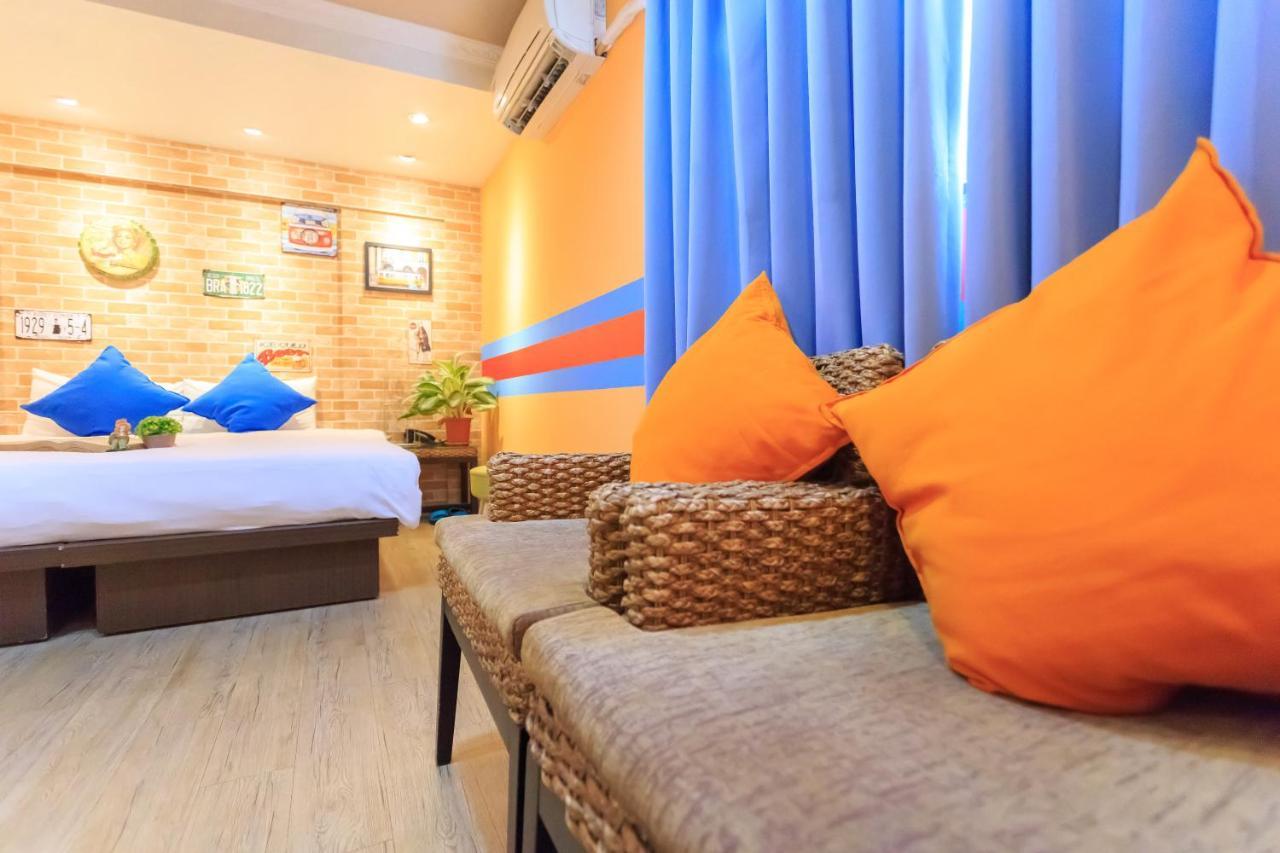 Easy Stay Inn Kaohsiung Exterior photo